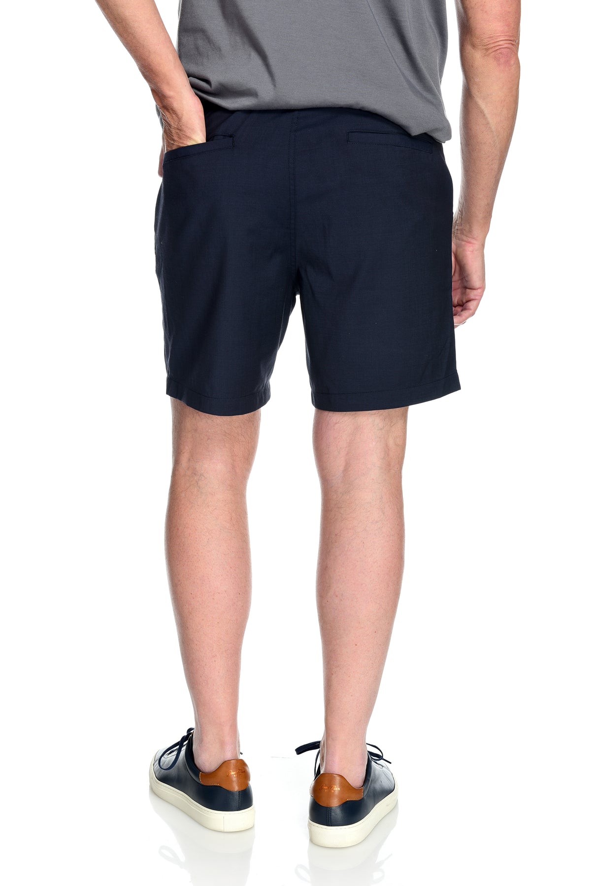 Men&#39;s 2-way stretching, thermo regulating and breathable wool and performance polyester Davis Short Midnight Blue Back Pocket Detail