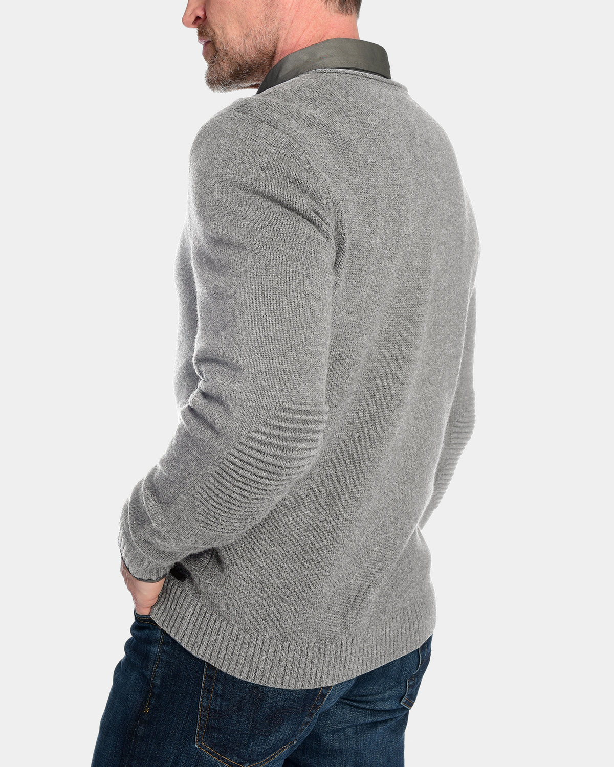 Men&#39;s Wentworth V-Neck Sweater