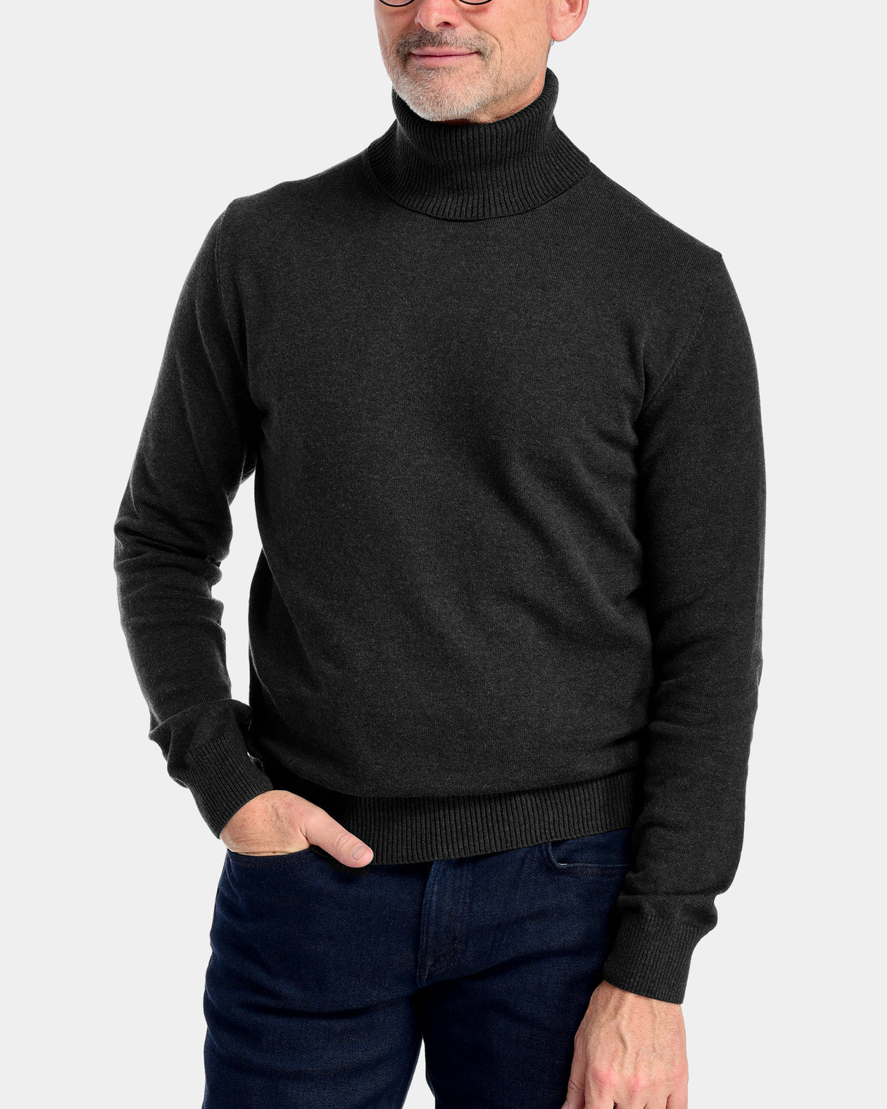 mitchellturtlenecksweater_char